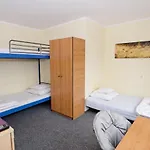 Zawodzie 20 Hostel *