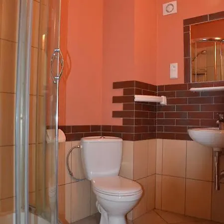 Zawodzie 20 Hostel *