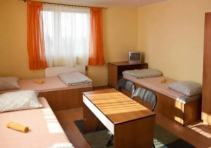 Hostal Zawodzie 20 *