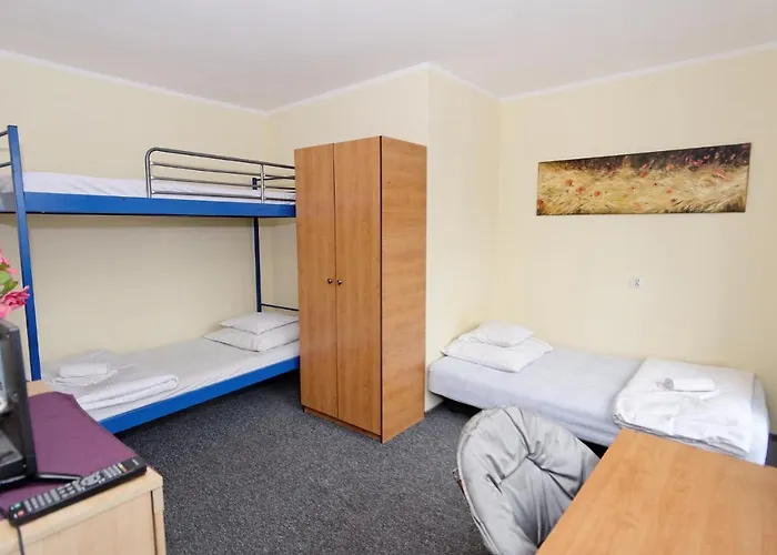 Zawodzie 20 Hostal *